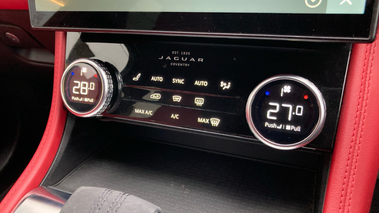 Jaguar F-Pace 2.0 P400e R-Dynamic SE 5dr Auto AWD Estate